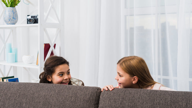 Sofás resistentes Kids Friendly: Por qué Pummba es perfecto para los más pequeños de casa